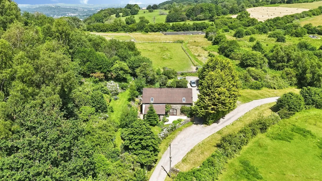 Property photo 38