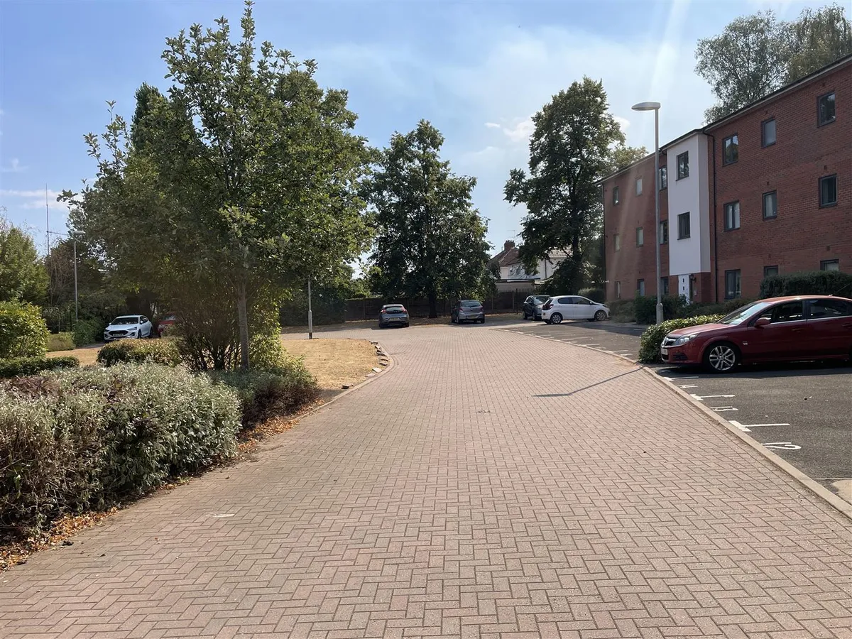 Donington Grove, Wolverhampton
