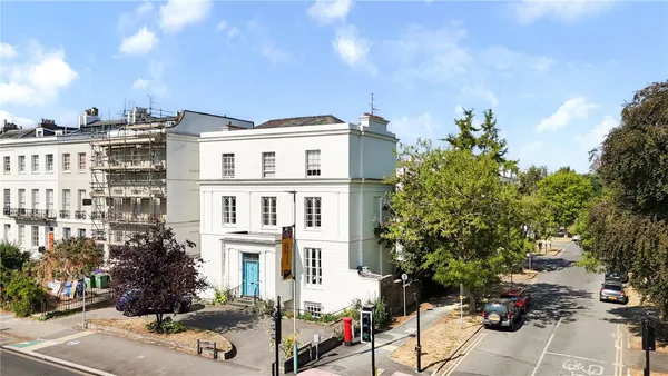 Evesham Road, Cheltenham, GL52 photo 1