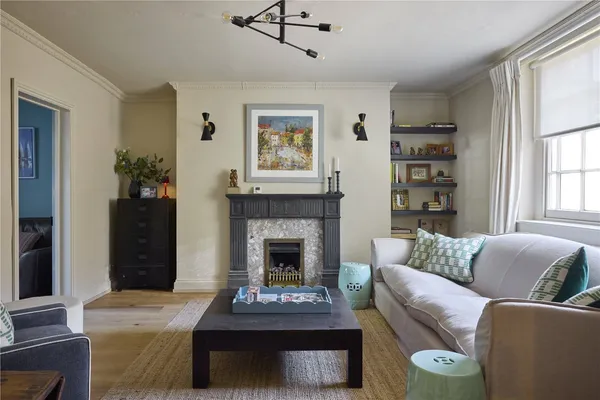 Evesham Road, Cheltenham, GL52 photo 2