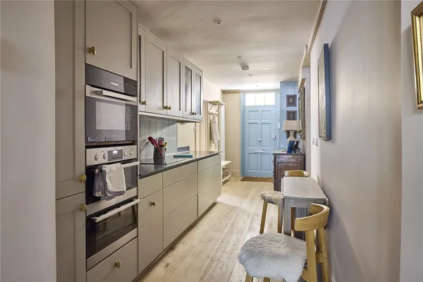 Evesham Road, Cheltenham, GL52 photo 6