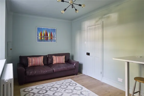 Evesham Road, Cheltenham, GL52 photo 17