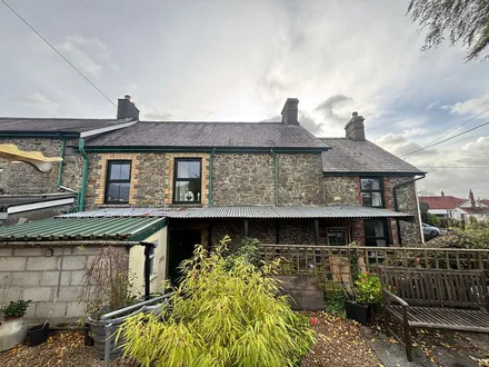  Llanwrda, SA19