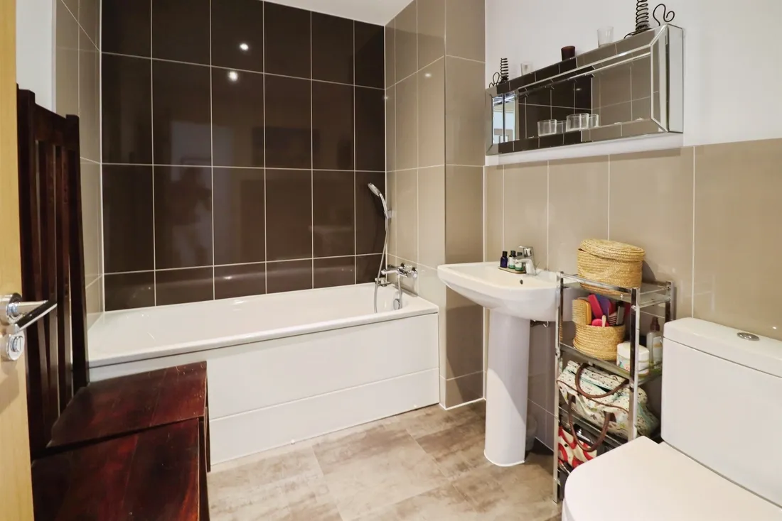 Property photo 20