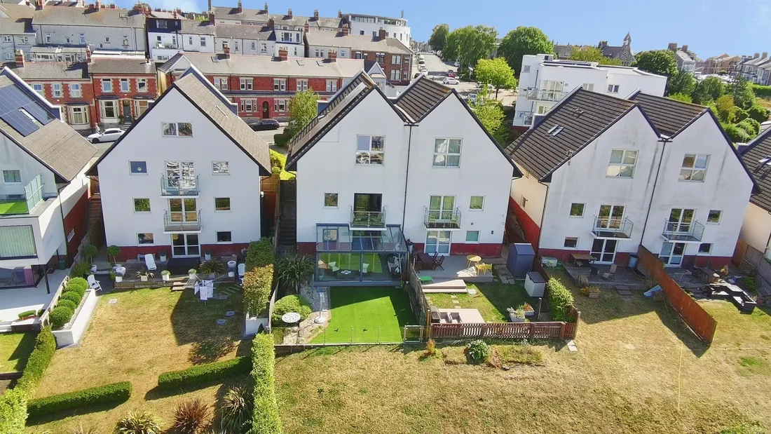 Property photo 27