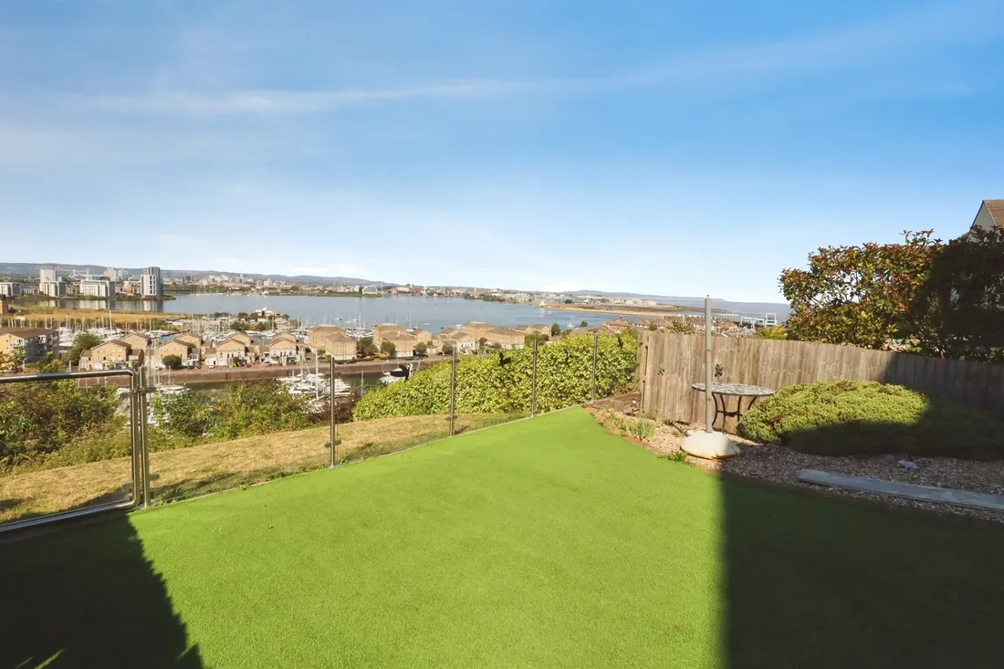 Property photo 28