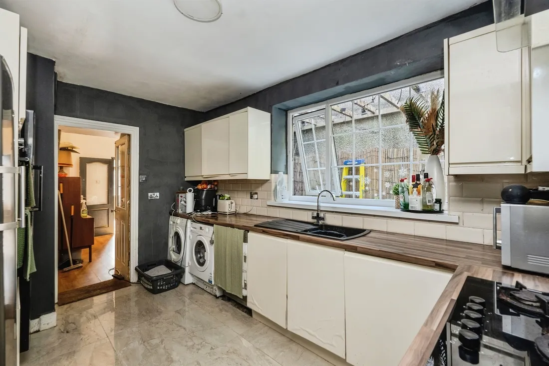 Property photo 12