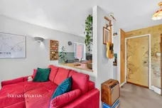 Saxon Close, SURBITON
