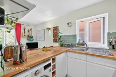 Saxon Close, SURBITON