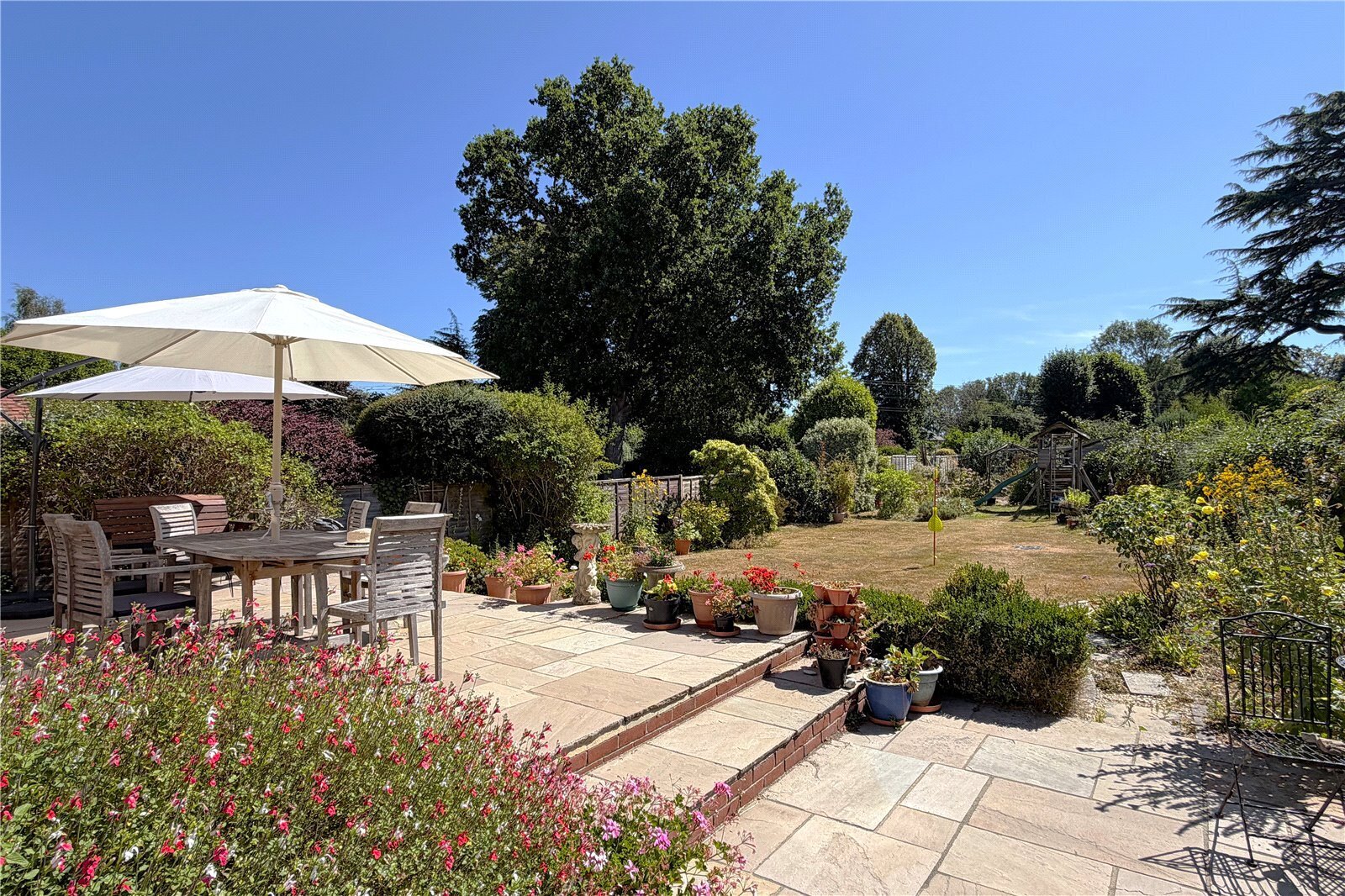 Langstone Avenue, Langstone, Havant, Hampshire, PO9 Image 2