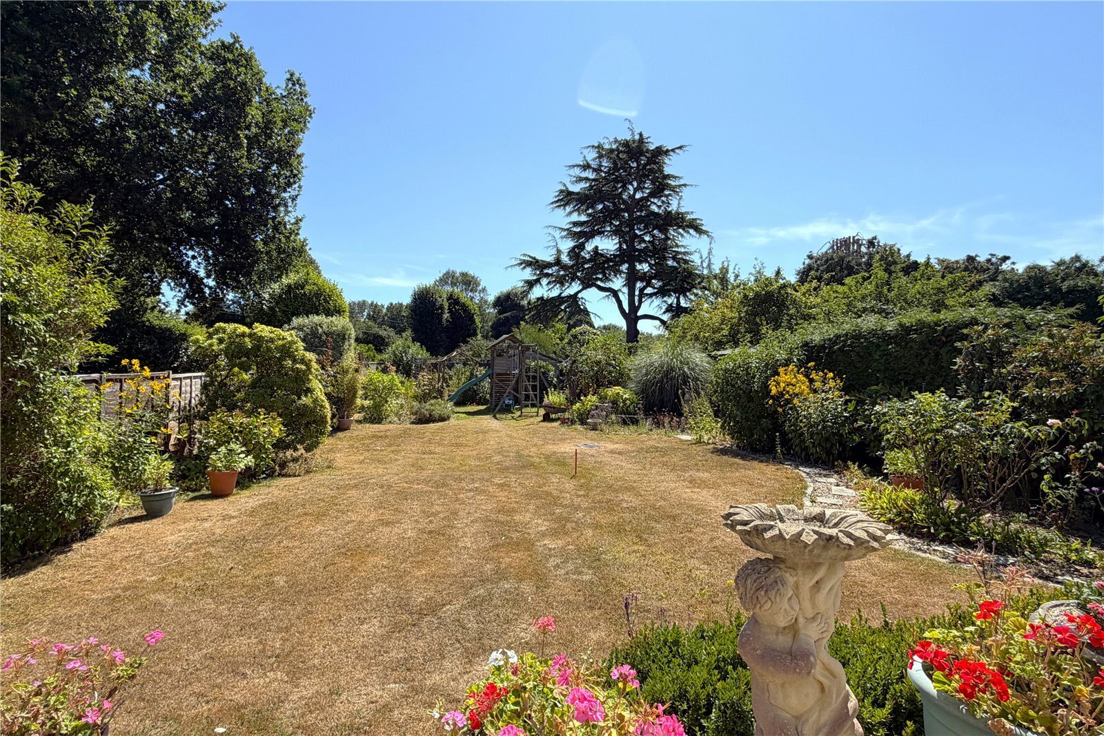 Langstone Avenue, Langstone, Havant, Hampshire, PO9 Image 9