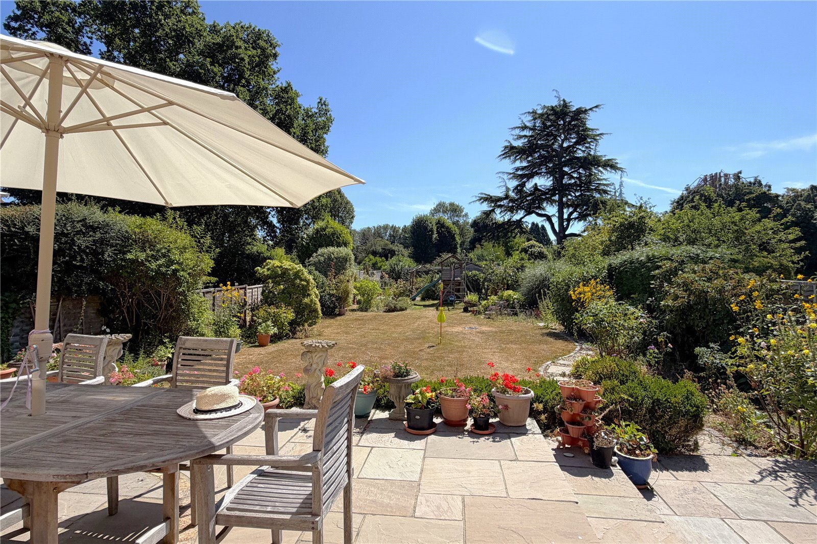 Langstone Avenue, Langstone, Havant, Hampshire, PO9 Image 12