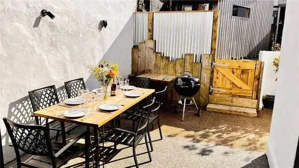 96 Fore Street, Newquay, TR7 photo 18