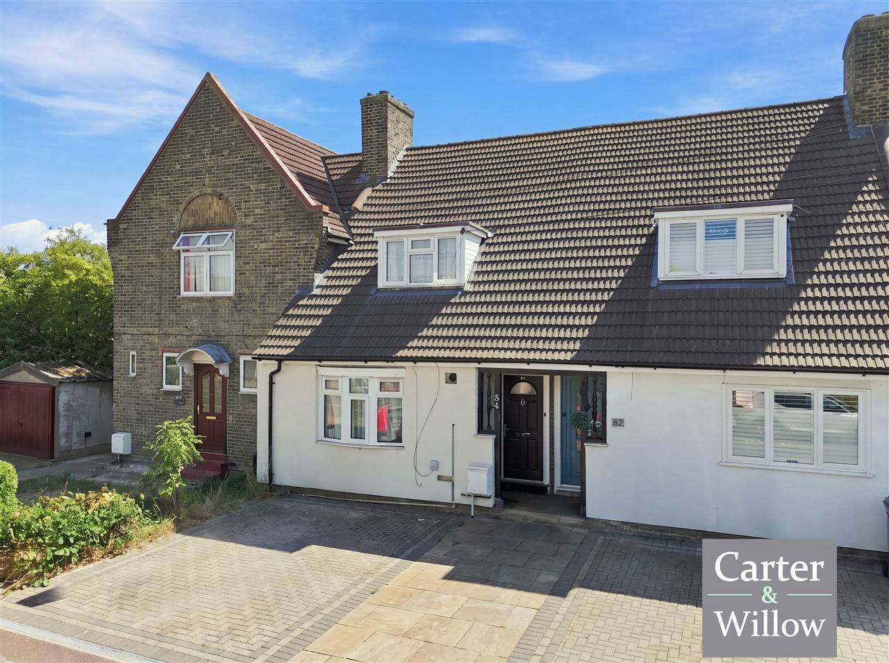 Langhorne Road, Essex Image 2