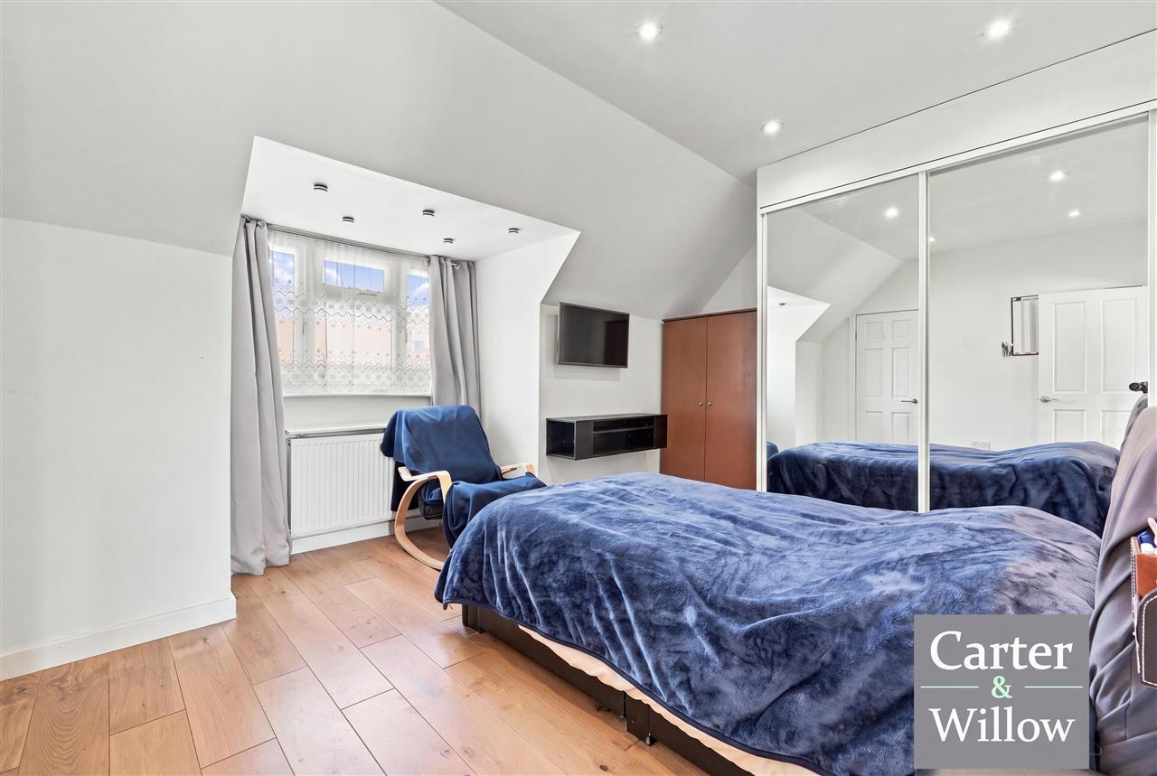 Langhorne Road, Essex Image 11