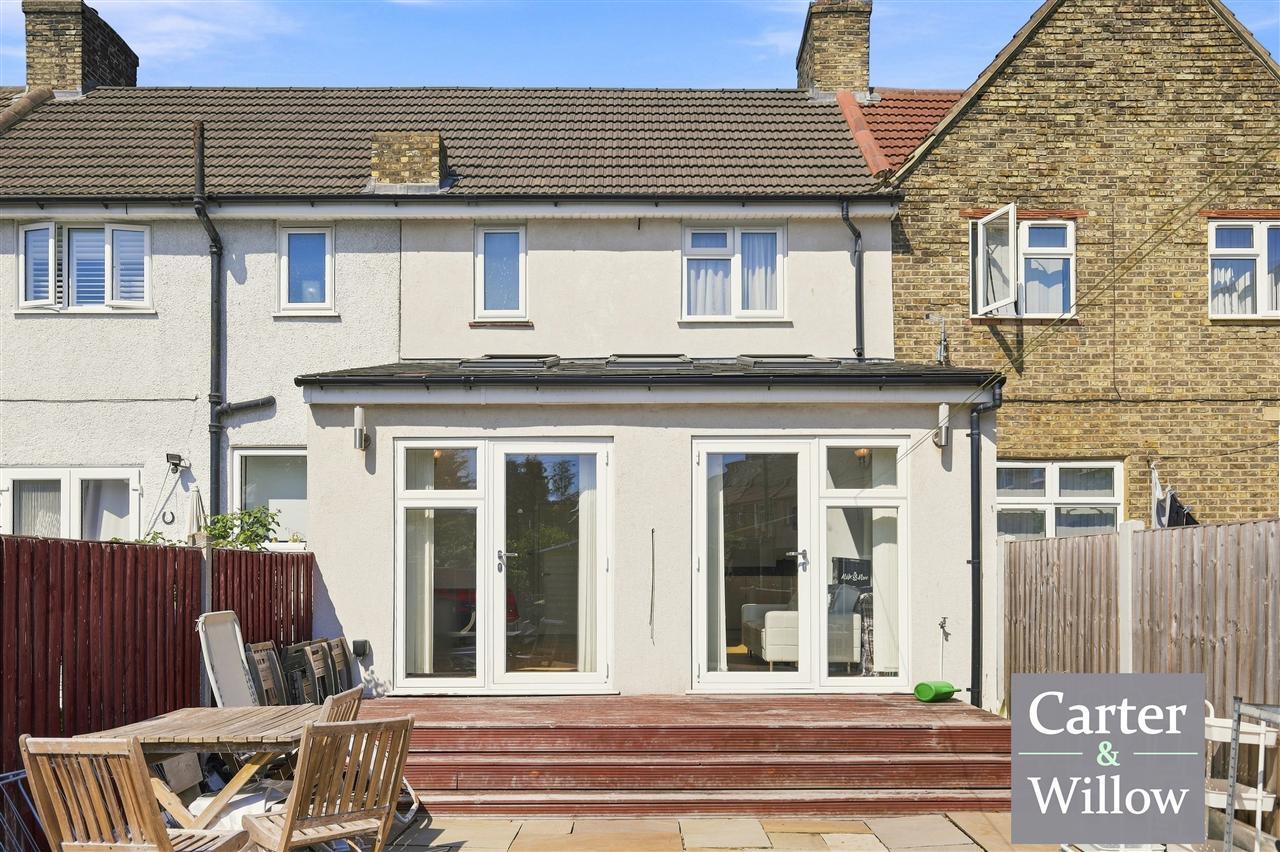Langhorne Road, Essex Image 18