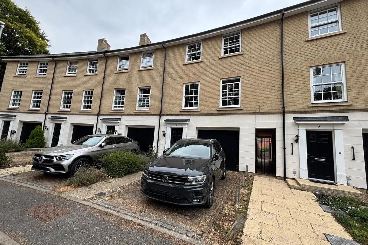 Crecy Mews, THETFORD