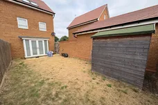 Higgs Close, Northampton, Overstone