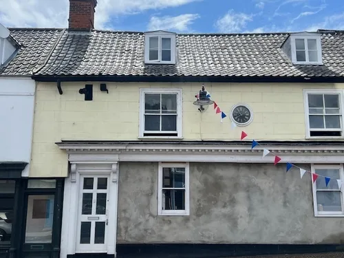 St. Nicholas Street, DISSphoto