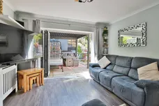 Carisbrooke Crescent, Poole