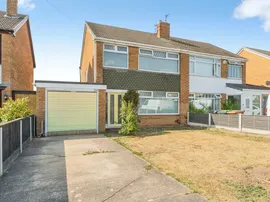 Holmlands Drive, Oxton, Prenton photo
