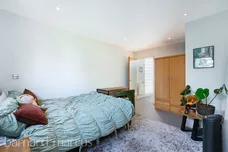 Scott Avenue, Putney, London