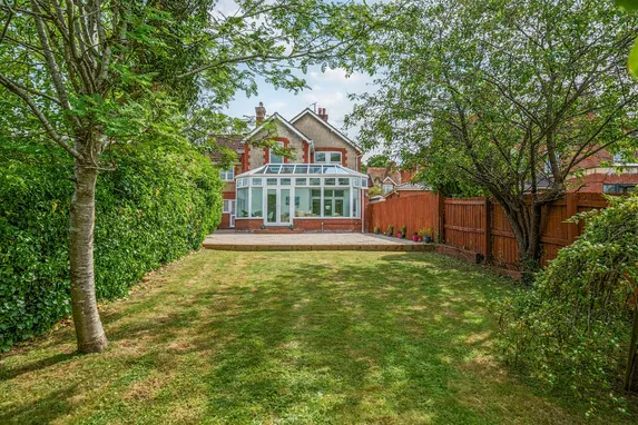 Harnham Road, Salisbury, SP2