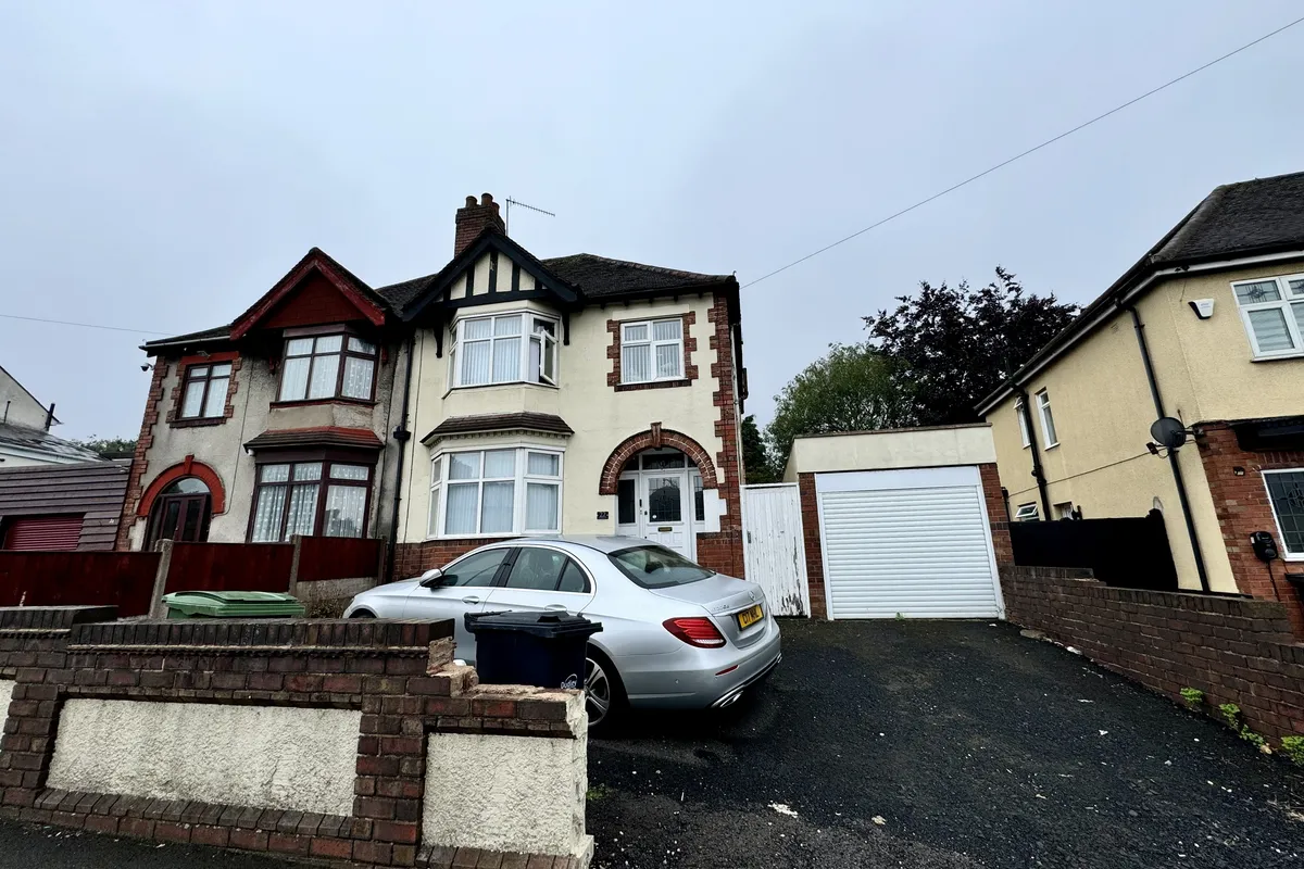 Adshead Road, DUDLEY