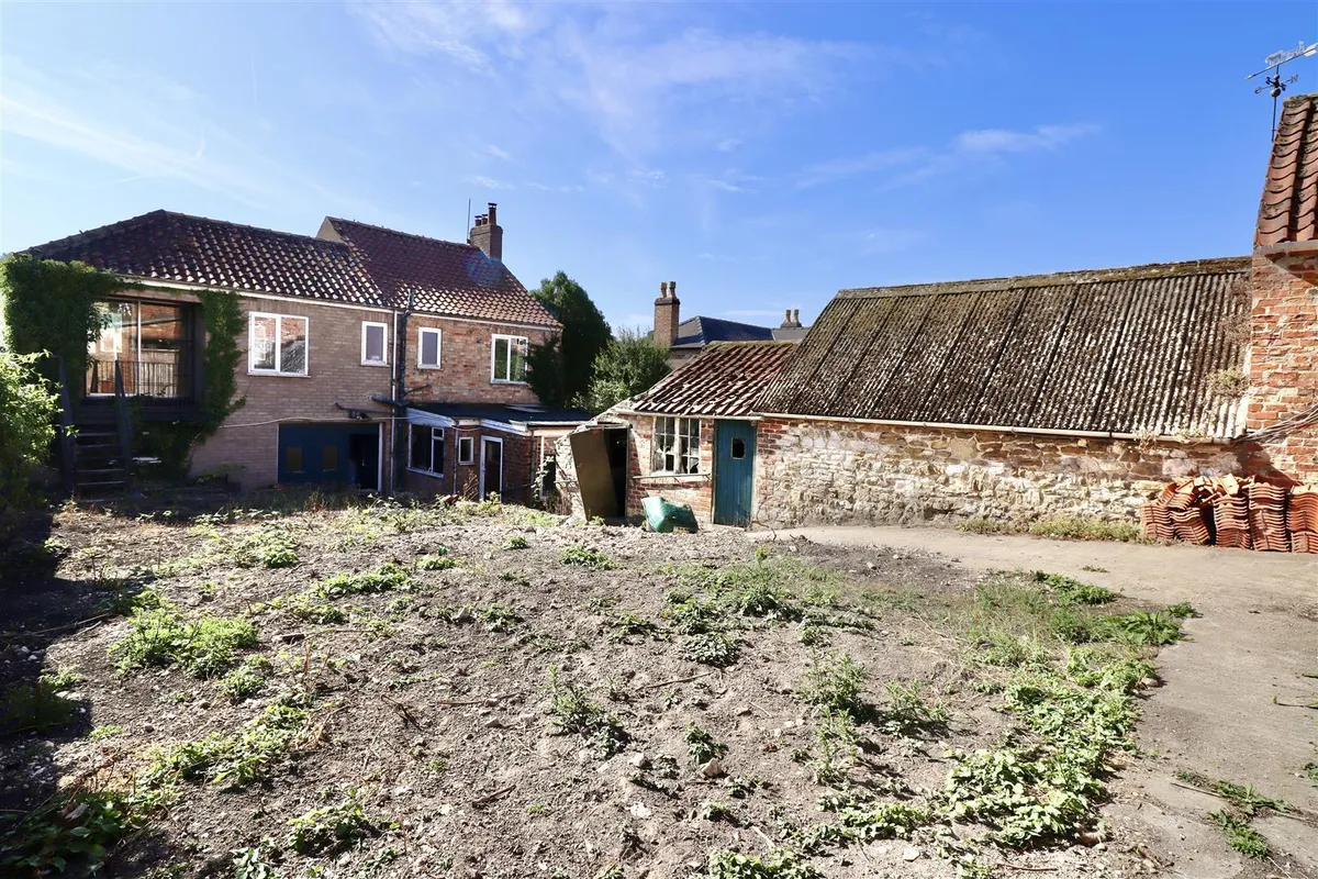 Millington, York
