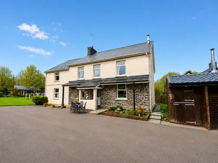 Llanwnnen Road, Lampeter, SA48