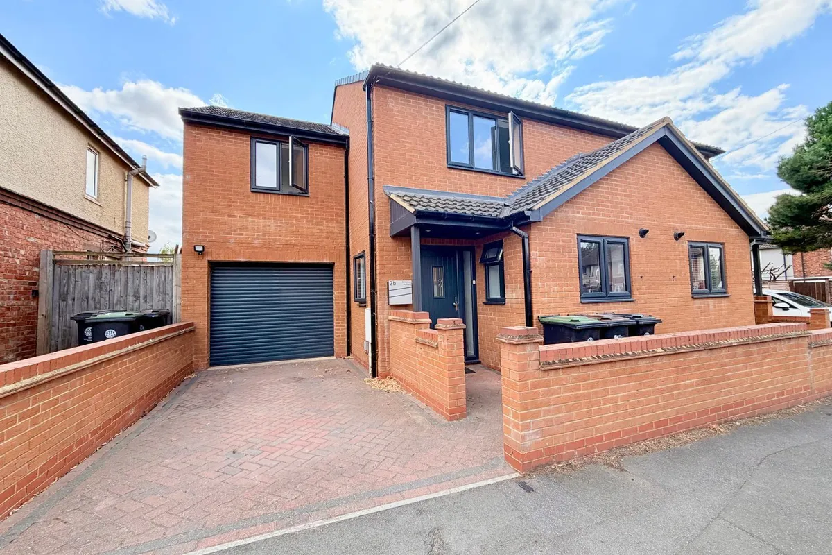 Simpson Avenue, Higham Ferrers, RUSHDEN
