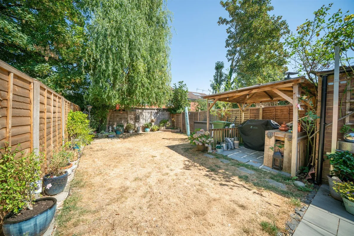Briery Way, Hemel Hempstead, Hertfordshire, HP2 7AP