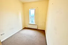 Redwing Crescent, HUDDERSFIELD