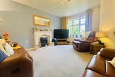 Rymill Drive, Oakwood