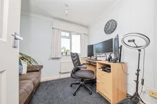 Holcombe Crescent, Ipswich
