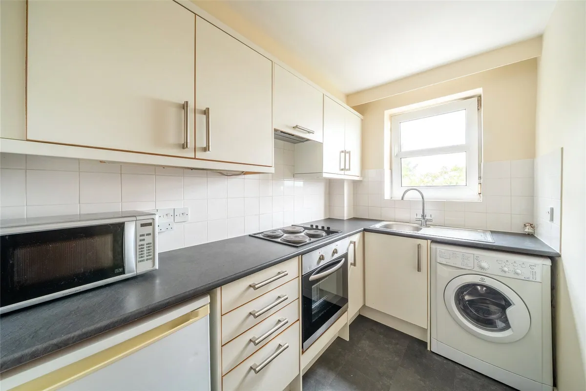 Upper Bridge Road, Redhill, Surrey, RH1