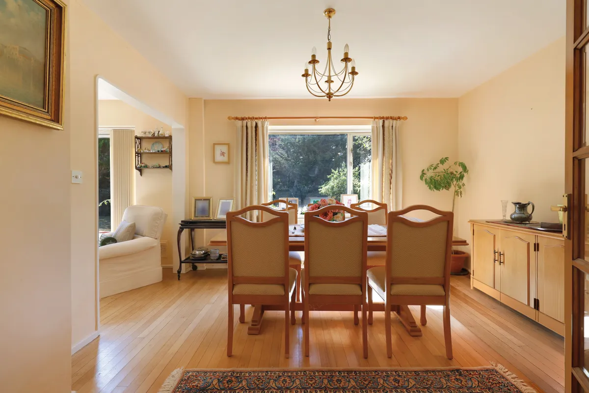 Princes Drive, Oxshott, Leatherhead, Surrey, KT22