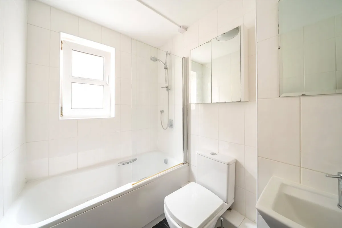 Upper Bridge Road, Redhill, Surrey, RH1