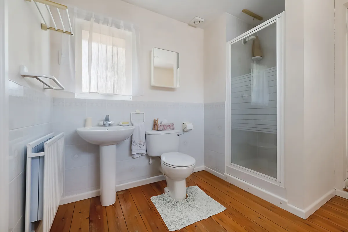 Princes Drive, Oxshott, Leatherhead, Surrey, KT22