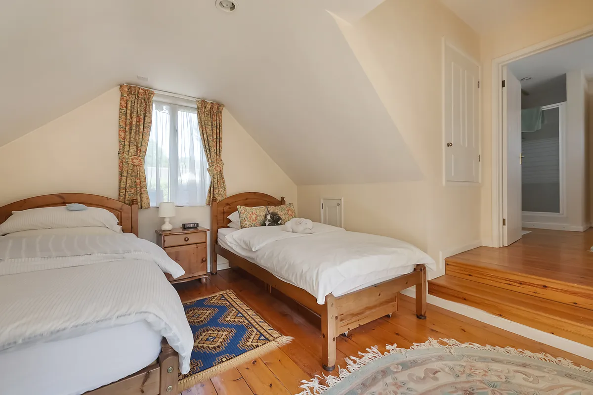 Princes Drive, Oxshott, Leatherhead, Surrey, KT22