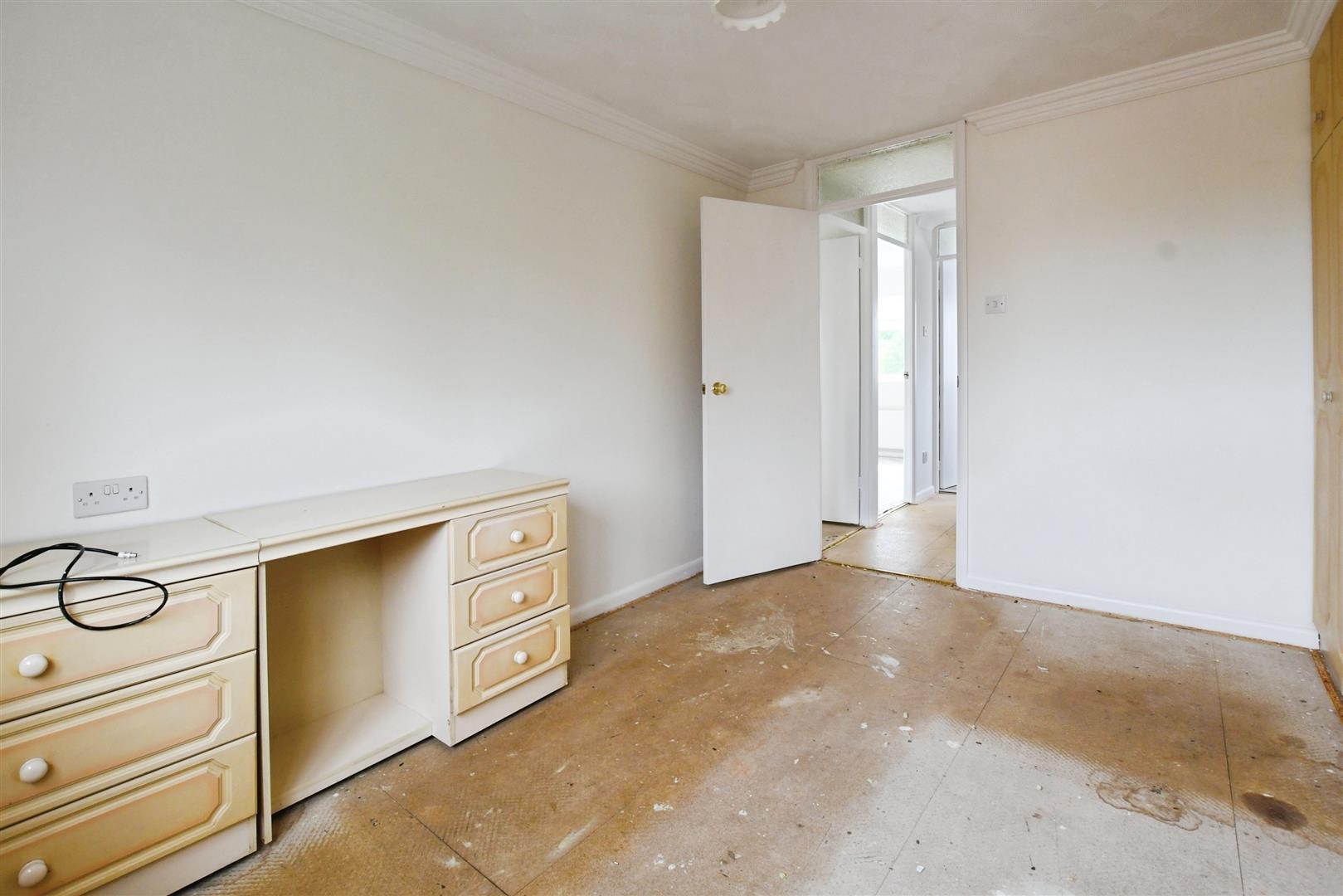 Oaktree Drive, Hull Image 12