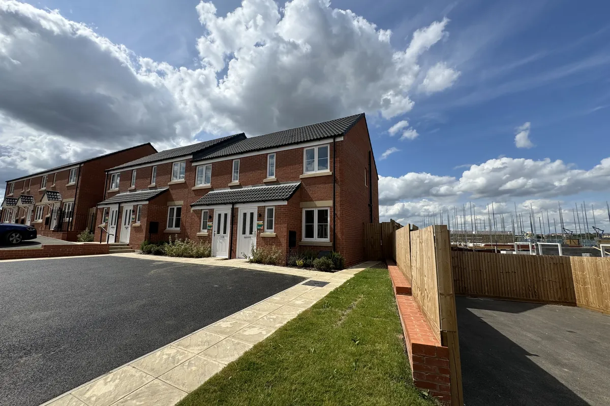 Blumenthal Close, Weldon, CORBY