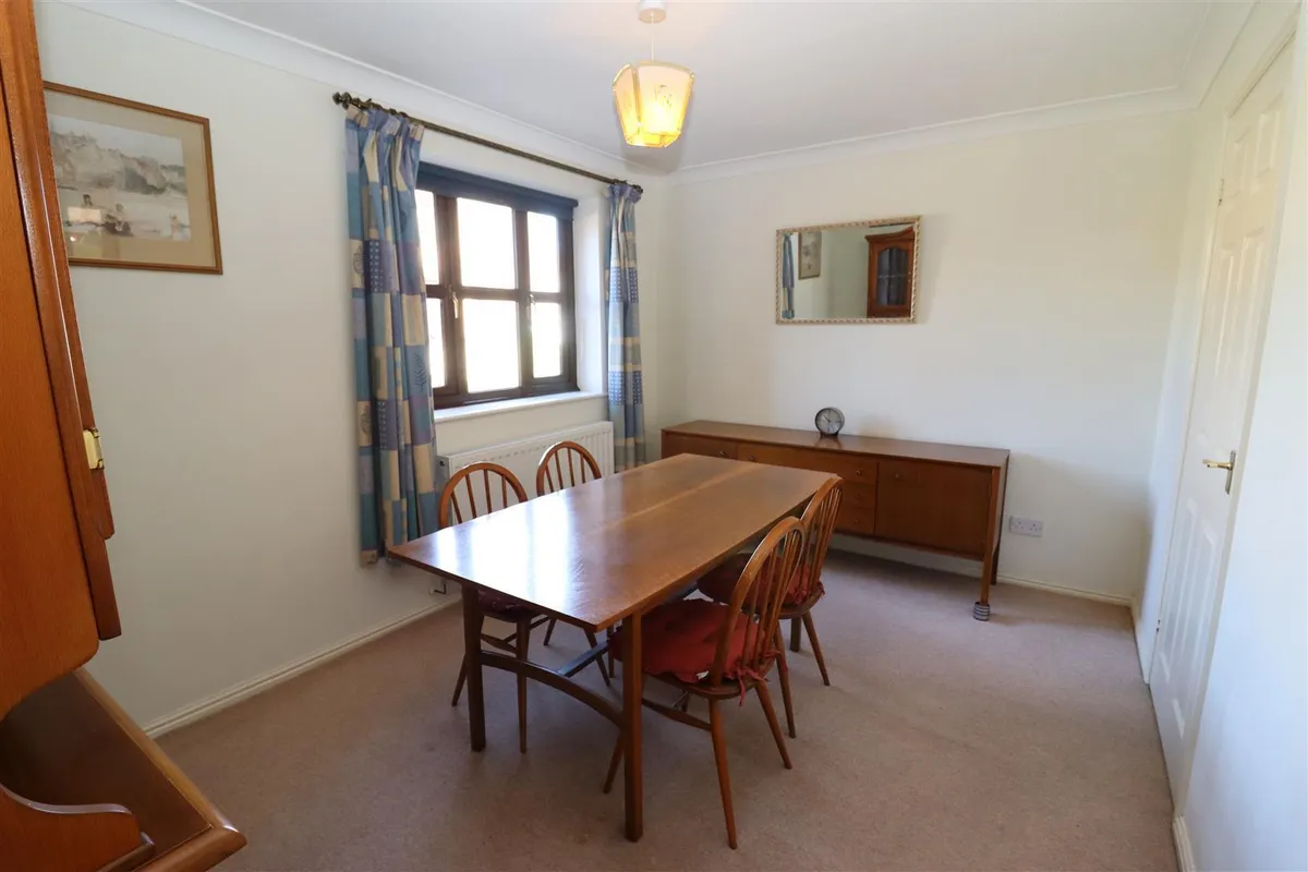 Fernland Close, Brough