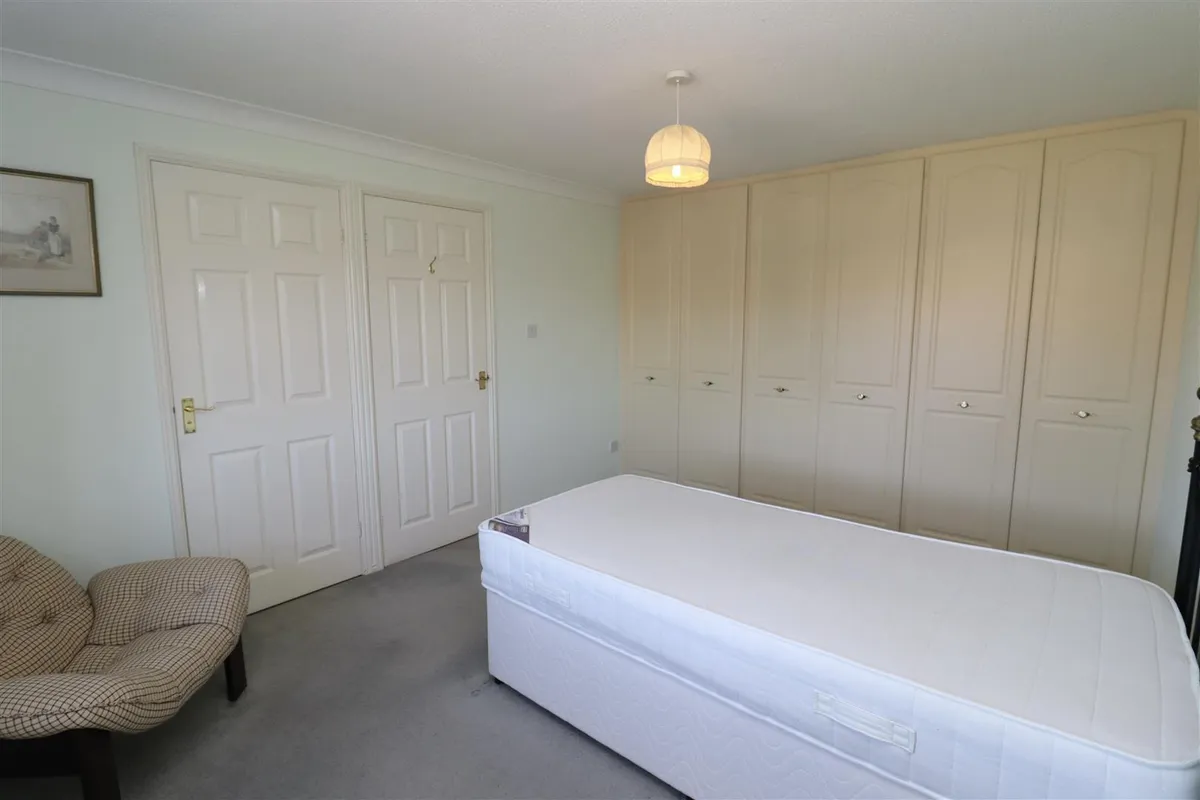 Fernland Close, Brough
