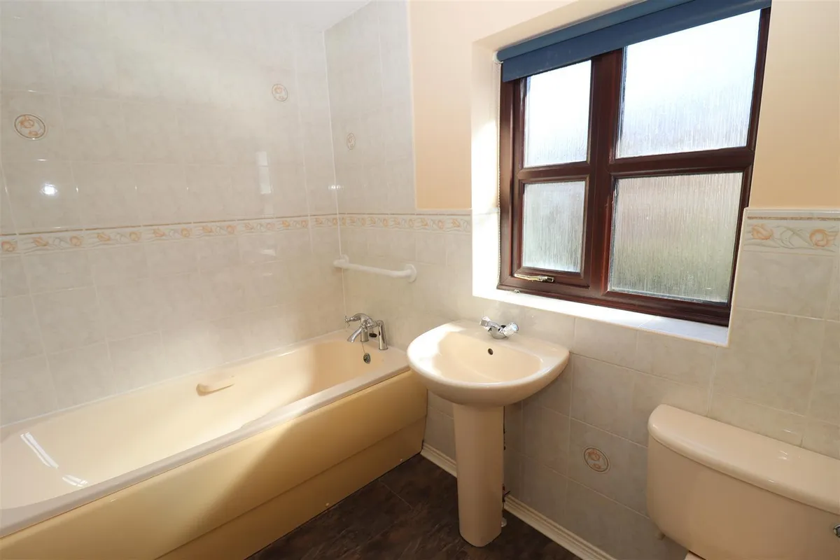Fernland Close, Brough