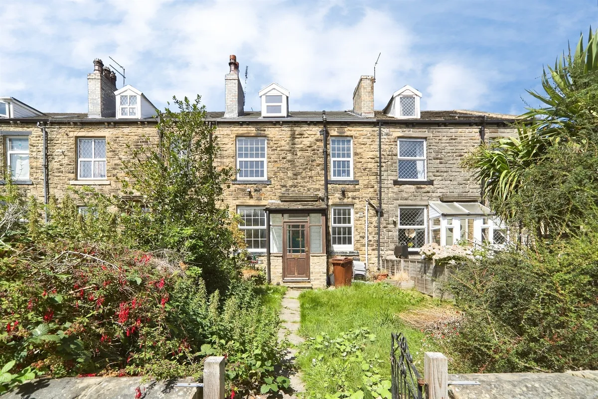 Grove Avenue, Pudsey
