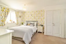 Grebe Drive, Leighton Buzzard