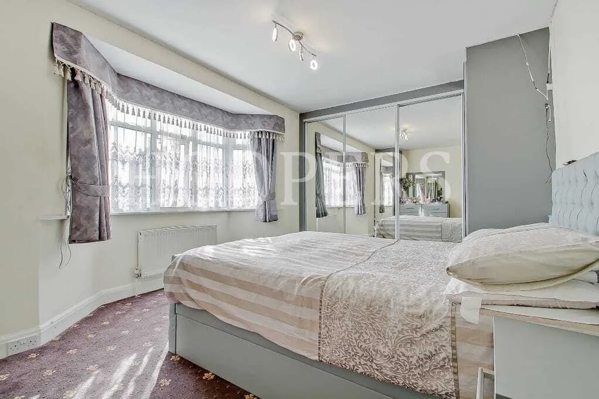 Sonia Gardens, London, NW10