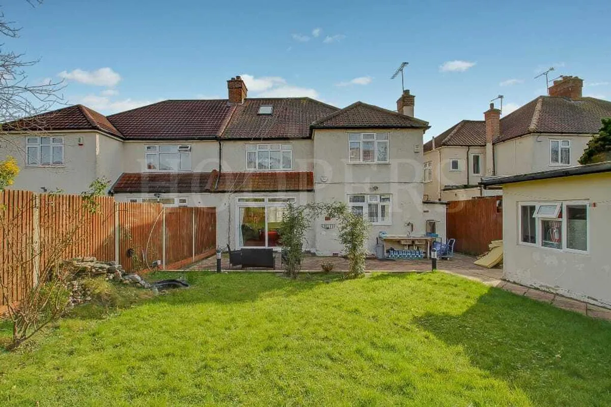 Sonia Gardens, London, NW10