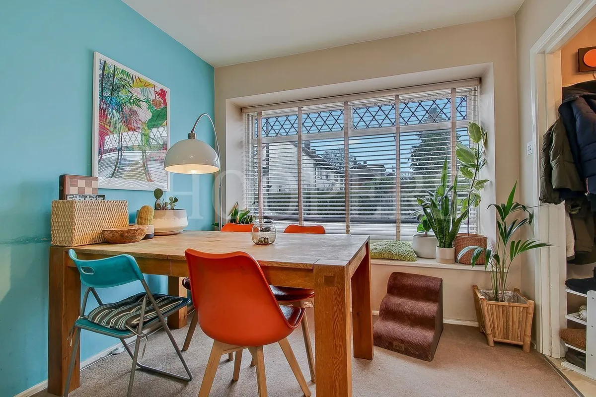 Bush Grove, London, NW9